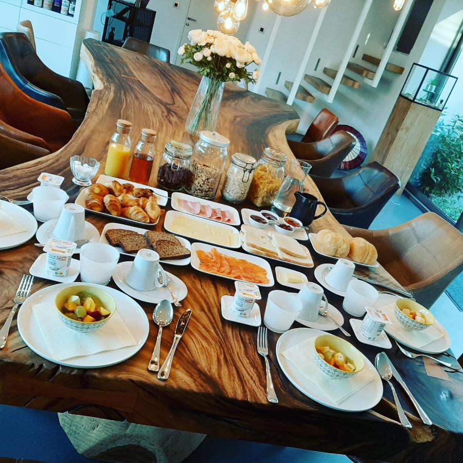 Bed & Breakfast Table Et Particuliere 2*